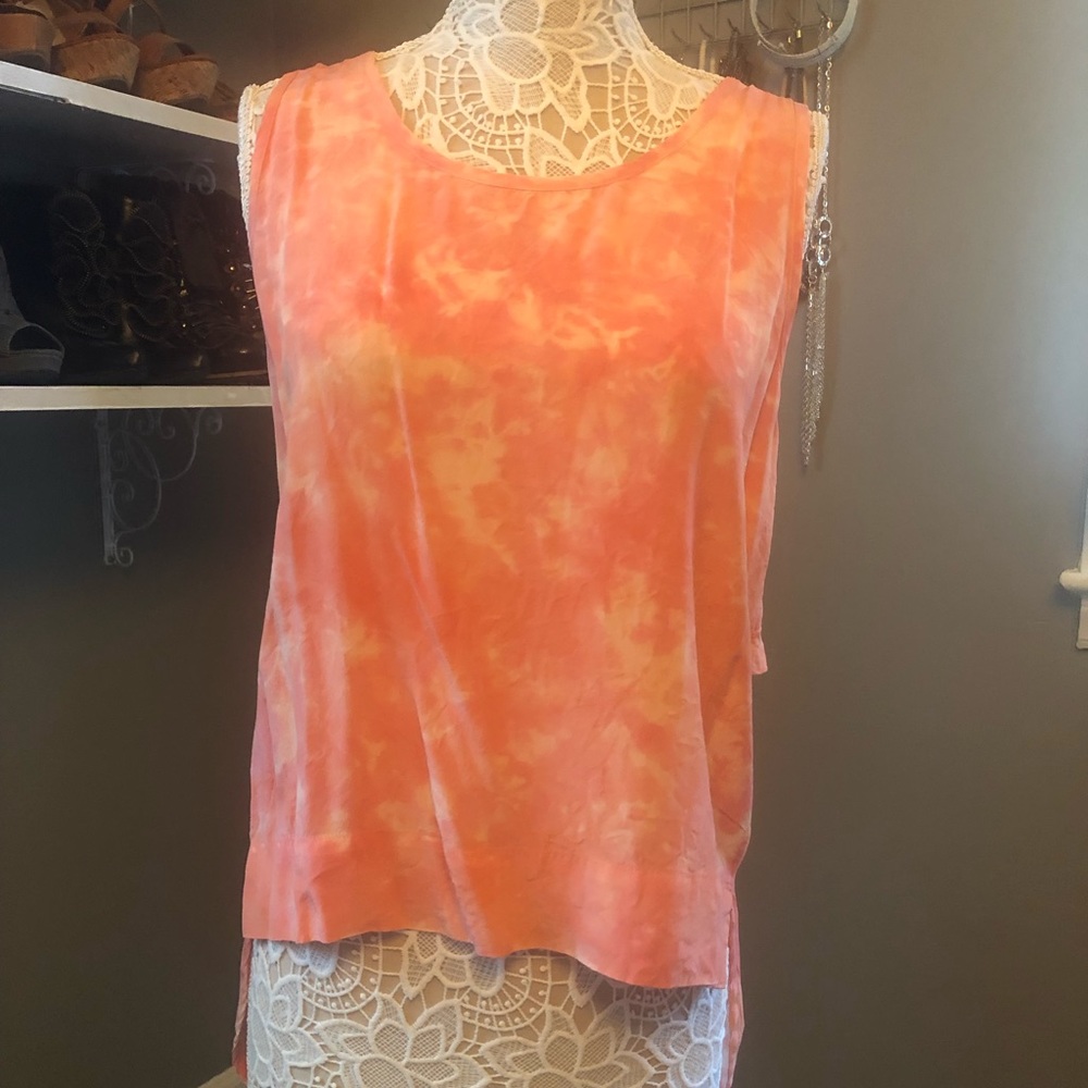 High Low Sleeveless Blouse